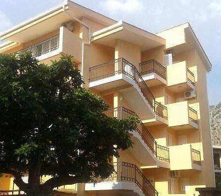 Apartments Percobic ストモレ エクステリア 写真