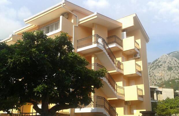 Apartments Percobic ストモレ エクステリア 写真
